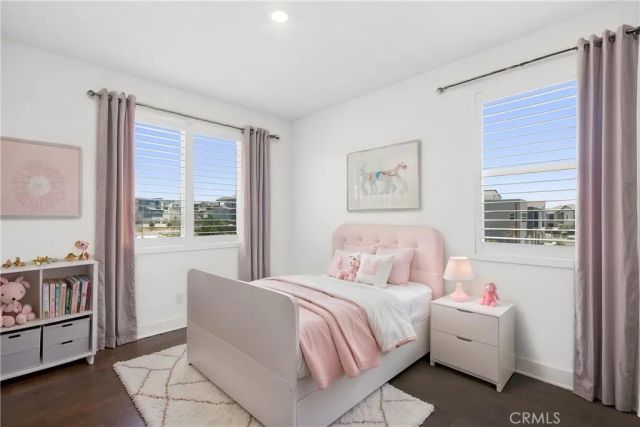 306 Treble, Irvine, CA 92618