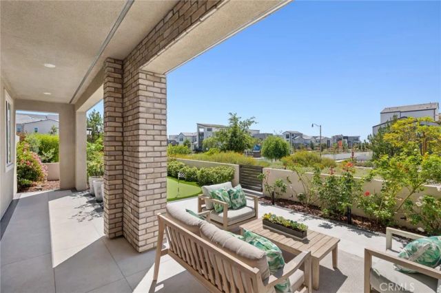 306 Treble, Irvine, CA 92618