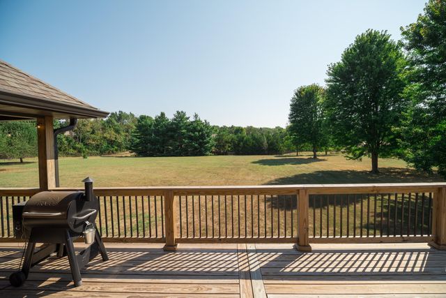 700 N Farm Road 193, Springfield, MO 65802