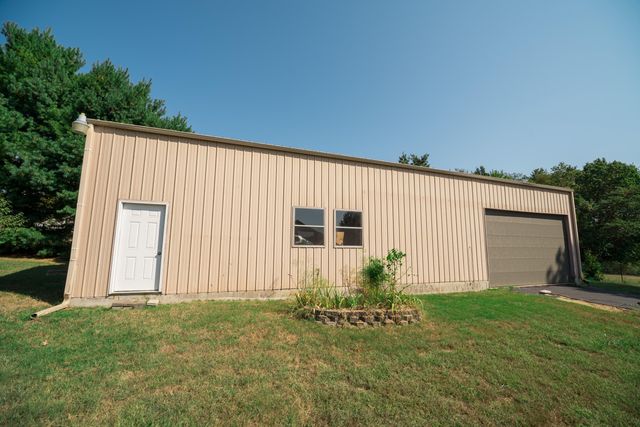 700 N Farm Road 193, Springfield, MO 65802