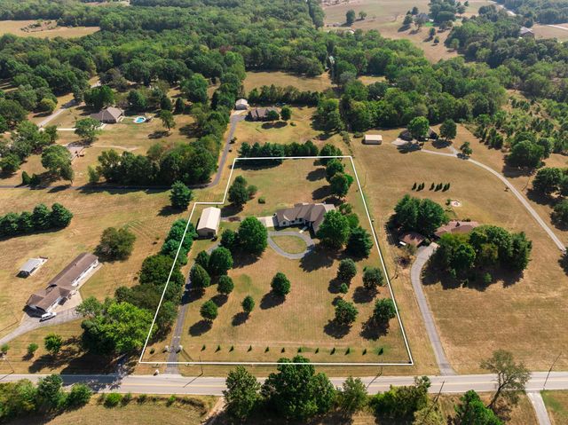 700 N Farm Road 193, Springfield, MO 65802