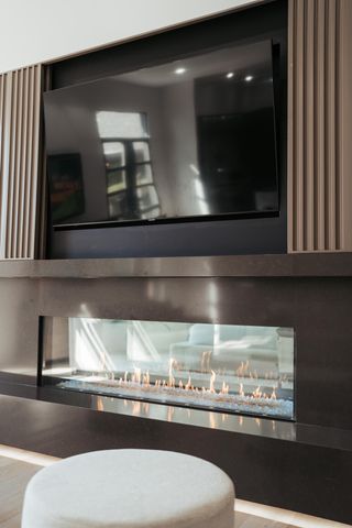 700 N Farm Road 193, Springfield, MO 65802