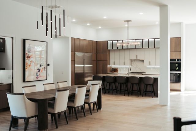 700 N Farm Road 193, Springfield, MO 65802