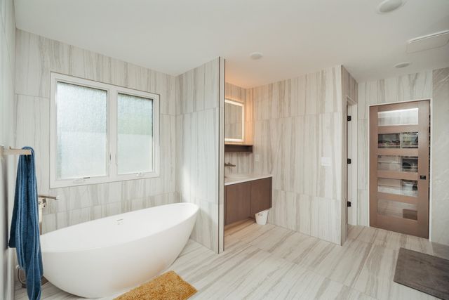 700 N Farm Road 193, Springfield, MO 65802