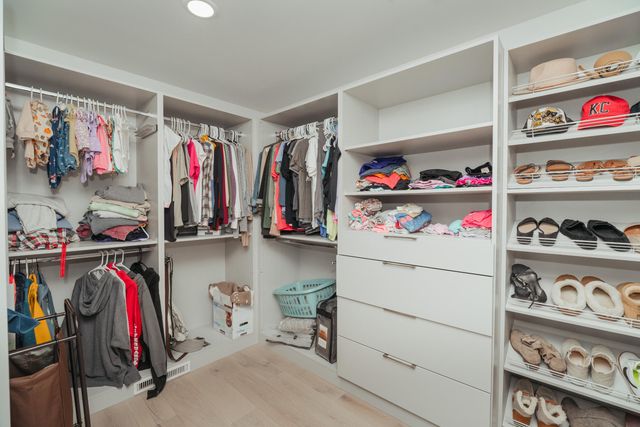 700 N Farm Road 193, Springfield, MO 65802