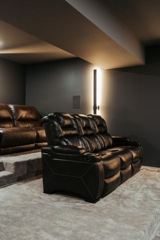 700 N Farm Road 193, Springfield, MO 65802