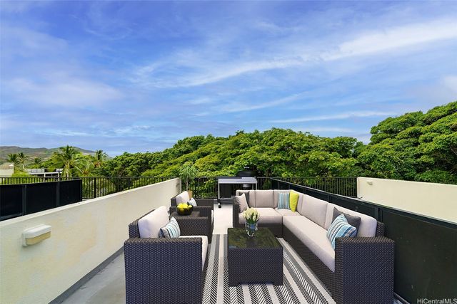 1020 Aoloa Place 311B, Kailua, HI 96734