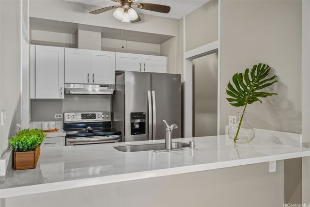 1020 Aoloa Place 311B, Kailua, HI 96734
