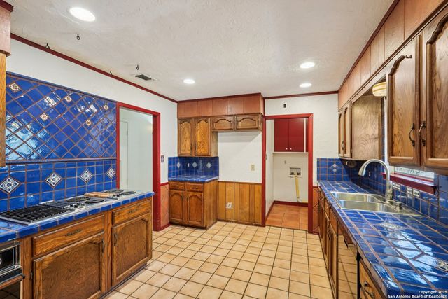 3761 Ridgeway, San Antonio, TX 78259