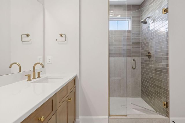 610 Field Point Street, Roberts, WI 54023