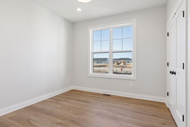 610 Field Point Street, Roberts, WI 54023