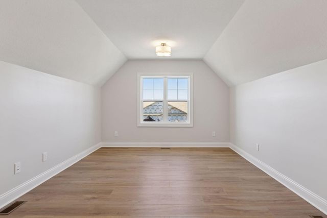 610 Field Point Street, Roberts, WI 54023