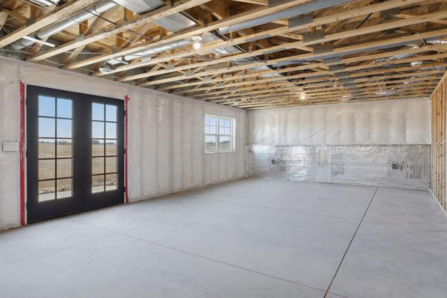 610 Field Point Street, Roberts, WI 54023