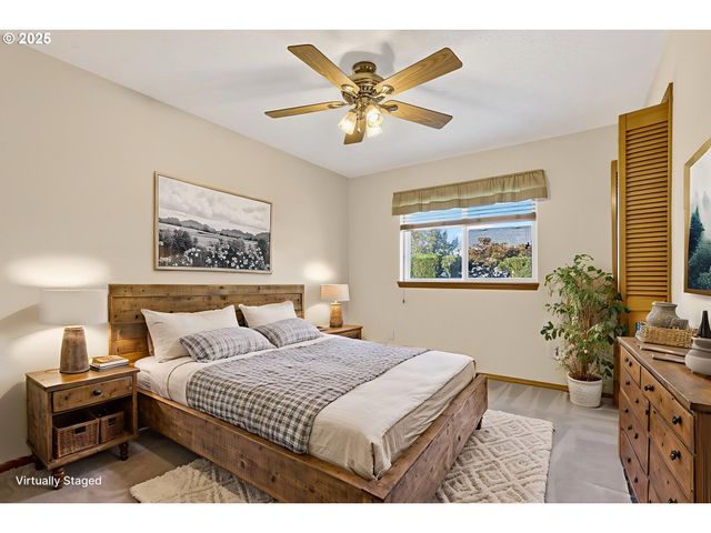 535 Ne 24TH St, Gresham, OR 97030