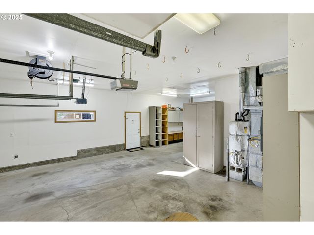 535 Ne 24TH St, Gresham, OR 97030