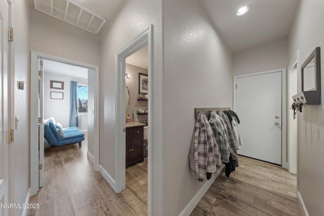 6790 Talmedge Circle, Sparks, NV 89436