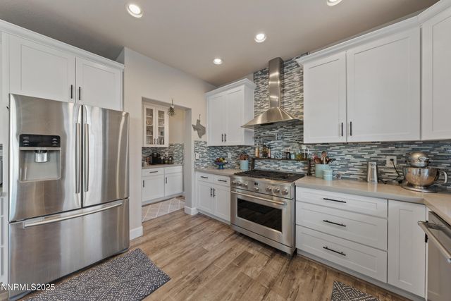 6790 Talmedge Circle, Sparks, NV 89436