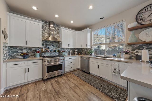 6790 Talmedge Circle, Sparks, NV 89436