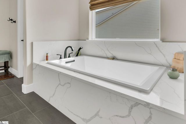 104 Pinelands Place, Travelers Rest, SC 29690