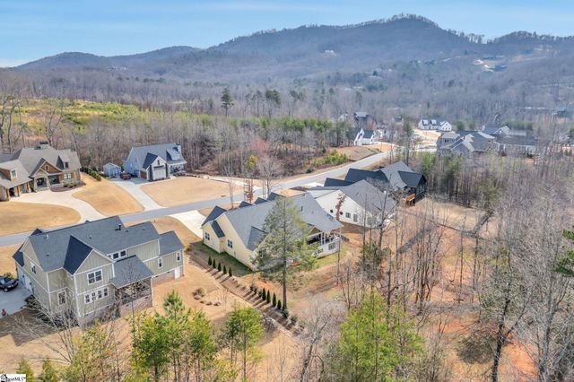 104 Pinelands Place, Travelers Rest, SC 29690