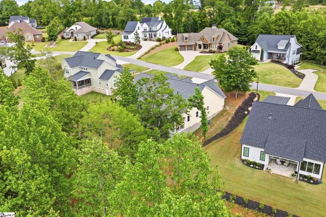 104 Pinelands Place, Travelers Rest, SC 29690