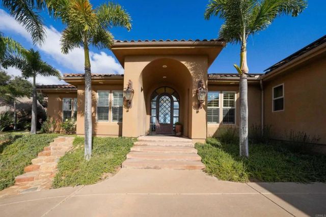 15455 Wyeport Road, Ramona, CA 92065