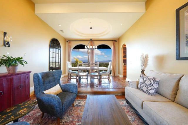 15455 Wyeport Road, Ramona, CA 92065