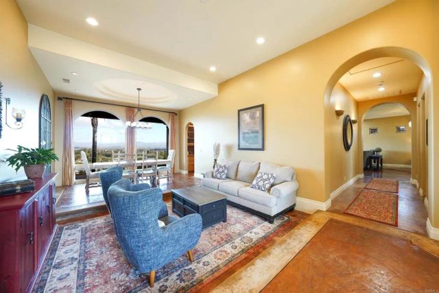 15455 Wyeport Road, Ramona, CA 92065