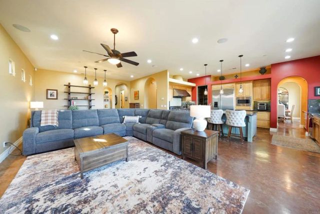 15455 Wyeport Road, Ramona, CA 92065