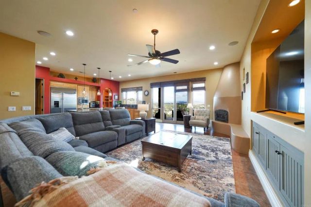 15455 Wyeport Road, Ramona, CA 92065