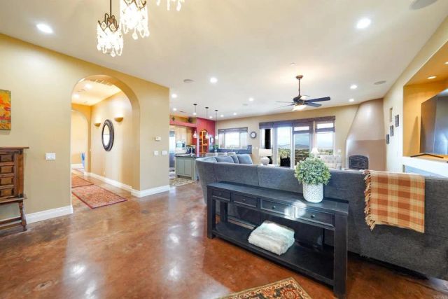 15455 Wyeport Road, Ramona, CA 92065