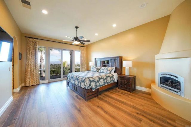 15455 Wyeport Road, Ramona, CA 92065