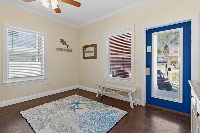 64 DOLPHIN Street, Destin, FL 32541