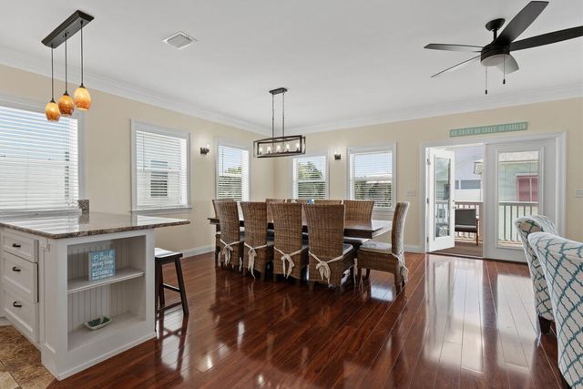 64 DOLPHIN Street, Destin, FL 32541
