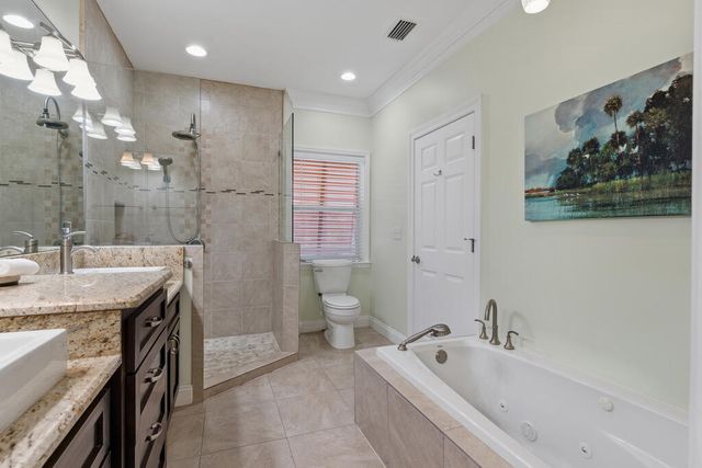 64 DOLPHIN Street, Destin, FL 32541