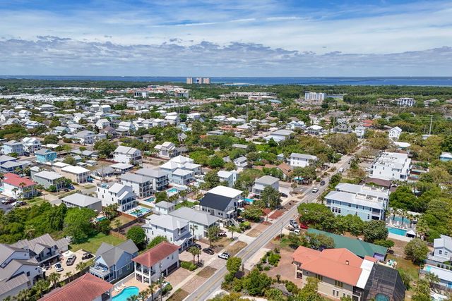 64 DOLPHIN Street, Destin, FL 32541
