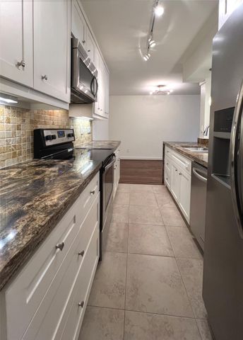 1601 Shepherd Drive 161, Houston, TX 77019