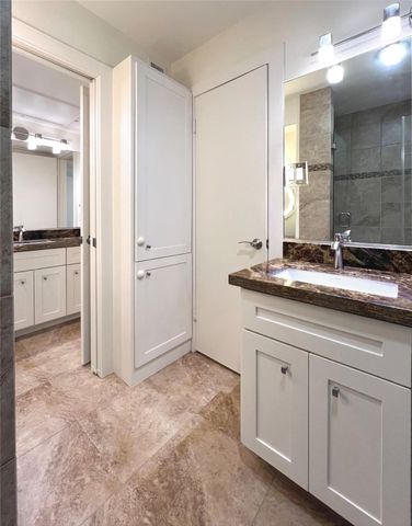 1601 Shepherd Drive 161, Houston, TX 77019