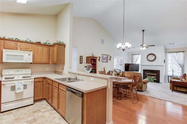 184 Camry Lane, Grayson, GA 30017