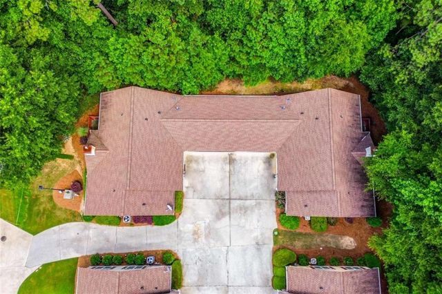 184 Camry Lane, Grayson, GA 30017