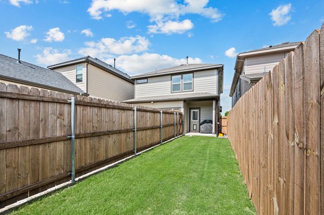 4804 Tradition Street, Haltom City, TX 76117