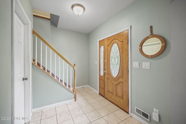 156 Myrtle Avenue, Belford, NJ 07718
