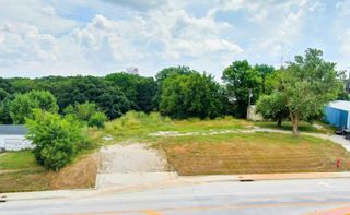 1602 South 3rd Street, Ozark, MO 65721