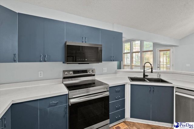 1367 Chandler Circle, Florence, SC 29505