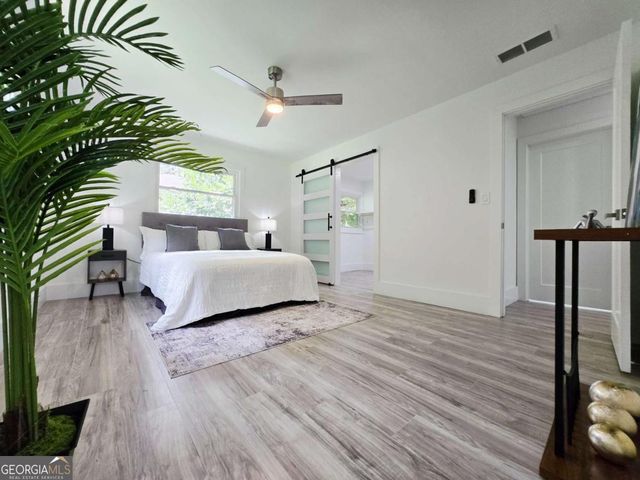 2400 Glenrock Drive, Decatur, GA 30032