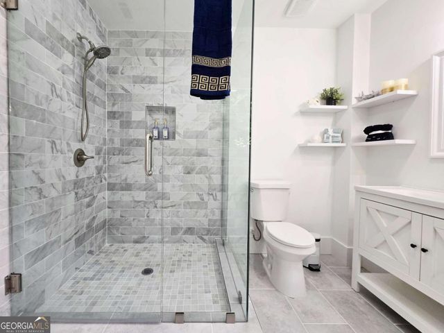 2400 Glenrock Drive, Decatur, GA 30032