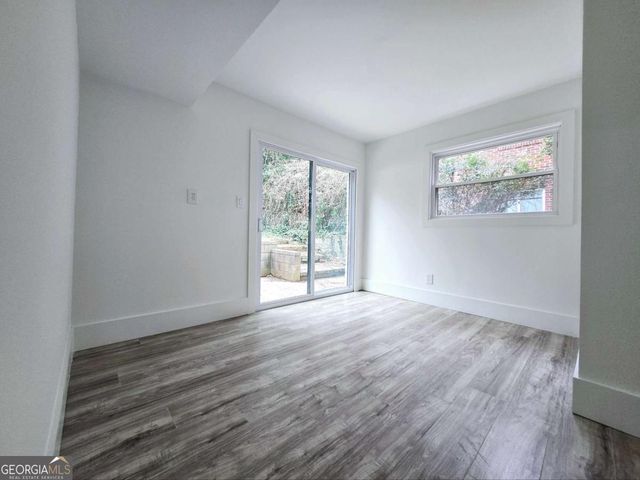 2400 Glenrock Drive, Decatur, GA 30032