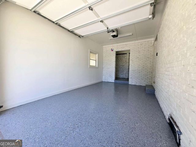 2400 Glenrock Drive, Decatur, GA 30032