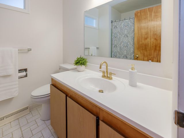 9169 N Riverview Drive, Kalamazoo, MI 49004
