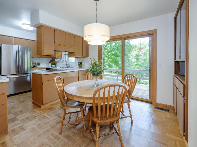 9169 N Riverview Drive, Kalamazoo, MI 49004